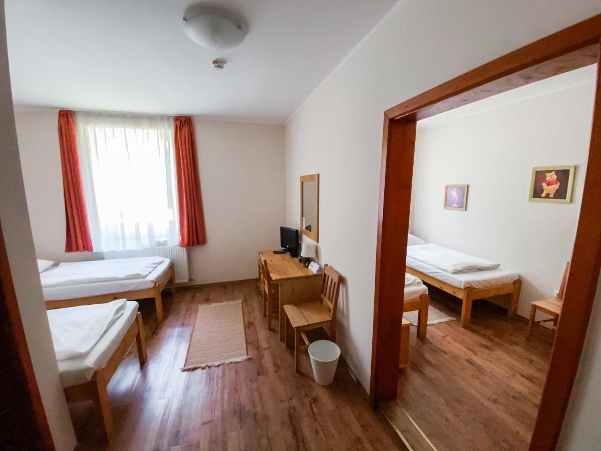 Dunavarsány Anna Panzio酒店 外观 照片